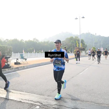 Runner Photo 6901045