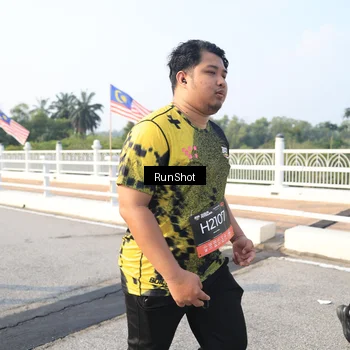 Runner Photo 6901068