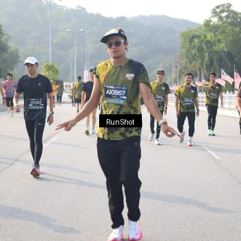 Runner Photo 6901093