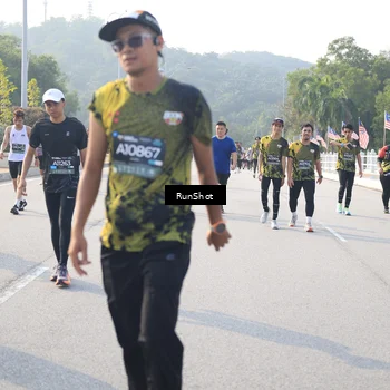 Runner Photo 6901112