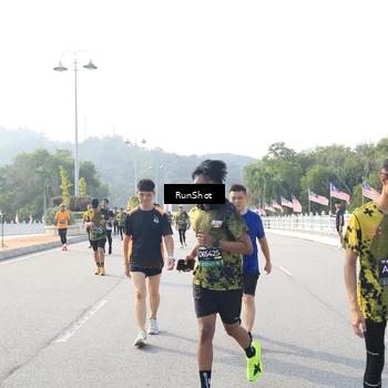 Runner Photo 6901213