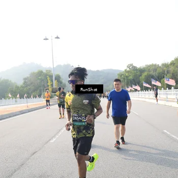 Runner Photo 6901228