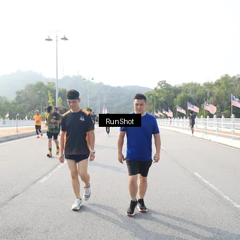 Runner Photo 6901237