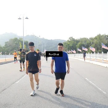 Runner Photo 6901244