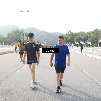 Runner Photo 6901252
