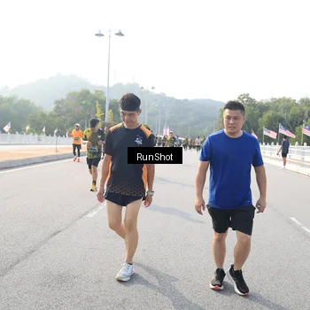 Runner Photo 6901260