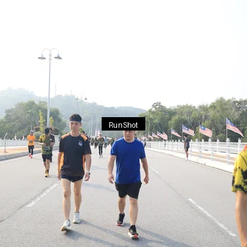 Runner Photo 6901270