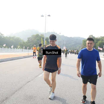 Runner Photo 6901271