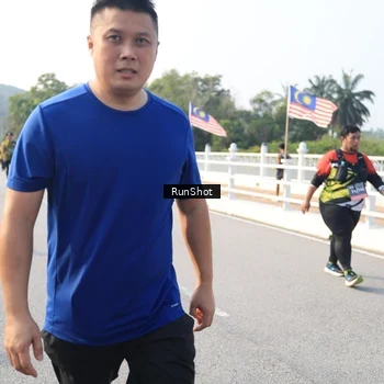 Runner Photo 6901280