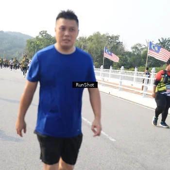 Runner Photo 6901281