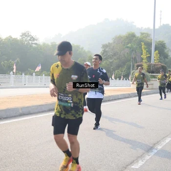 Runner Photo 6901283