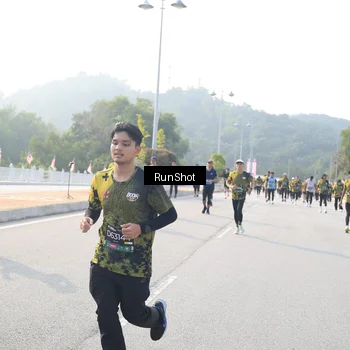 Runner Photo 6901322