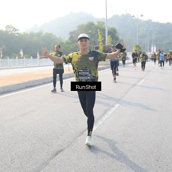 Runner Photo 6901358