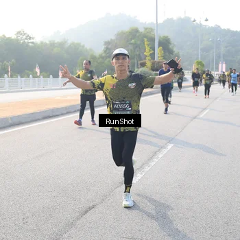 Runner Photo 6901360