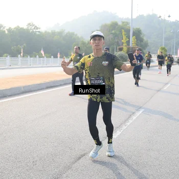Runner Photo 6901370