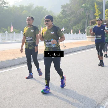 Runner Photo 6901378