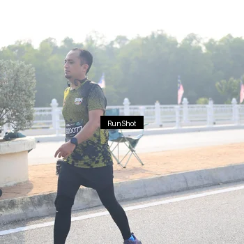 Runner Photo 6901403