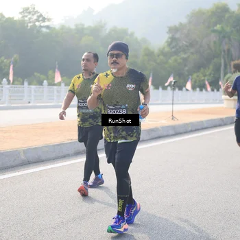Runner Photo 6901407