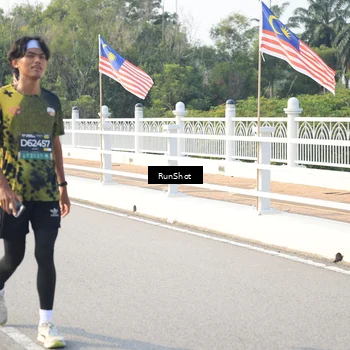 Runner Photo 6901411