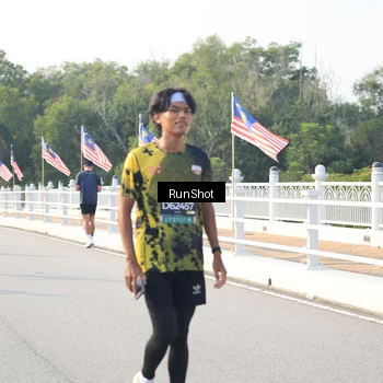 Runner Photo 6901419