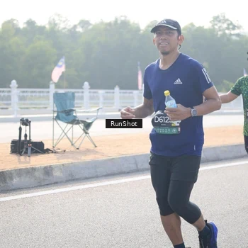 Runner Photo 6901432