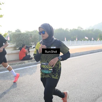 Runner Photo 6901465