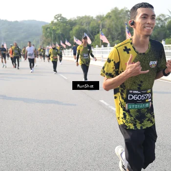 Runner Photo 6901481