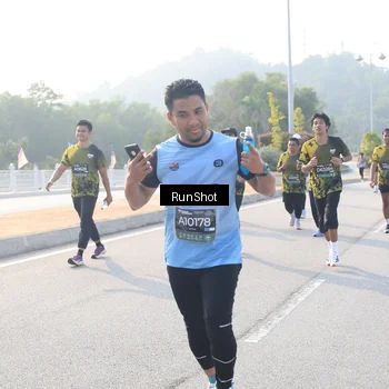 Runner Photo 6901488
