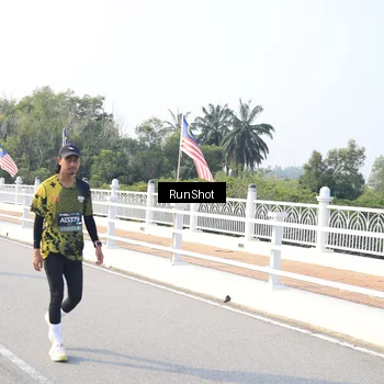 Runner Photo 6901495
