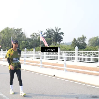 Runner Photo 6901501