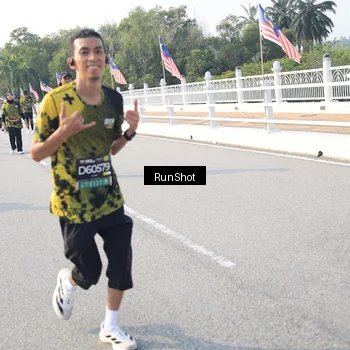 Runner Photo 6901512