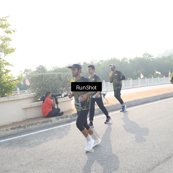 Runner Photo 6901521