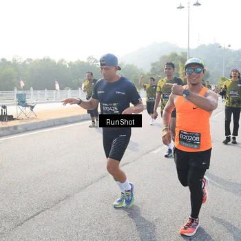 Runner Photo 6901564