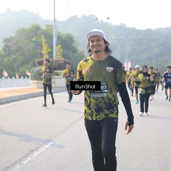 Runner Photo 6901583