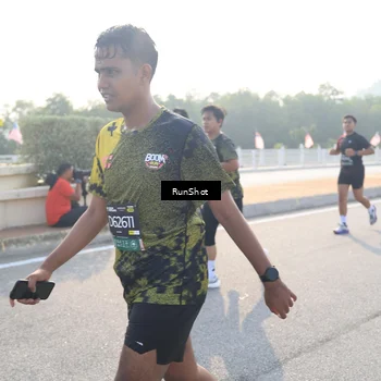 Runner Photo 6901600