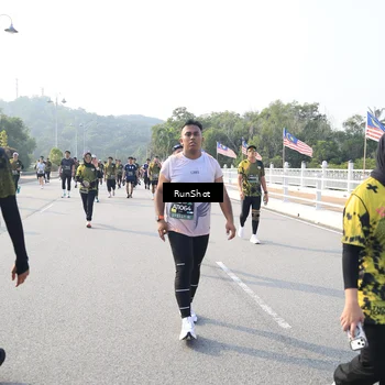 Runner Photo 6901603