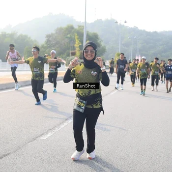 Runner Photo 6901633