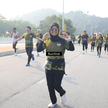 Runner Photo 6901638