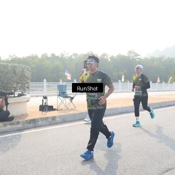 Runner Photo 6901669