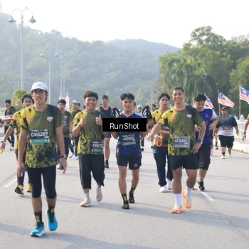 Runner Photo 6901705