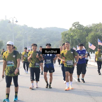 Runner Photo 6901707