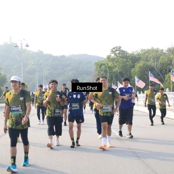 Runner Photo 6901708