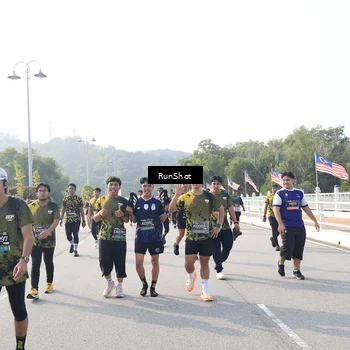 Runner Photo 6901729
