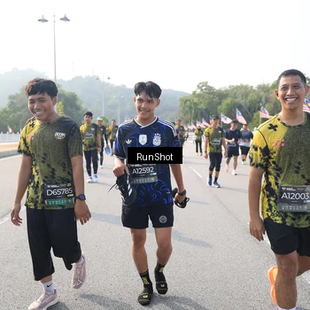 Runner Photo 6901755
