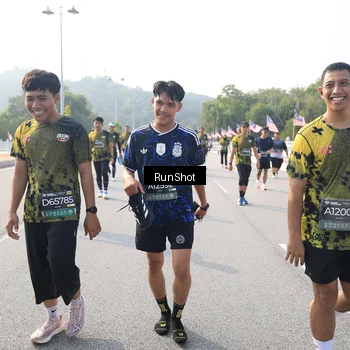 Runner Photo 6901766