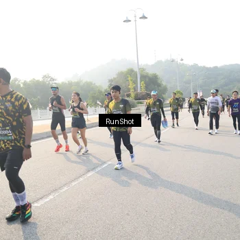 Runner Photo 6901773