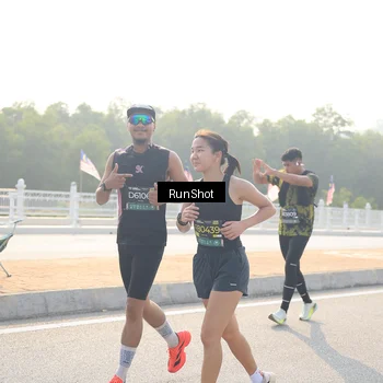 Runner Photo 6901802