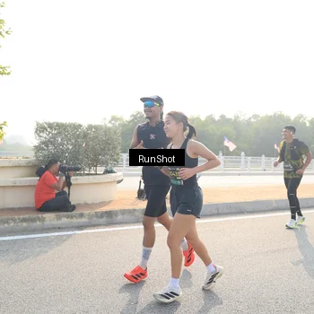 Runner Photo 6901820