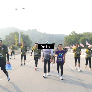 Runner Photo 6901849