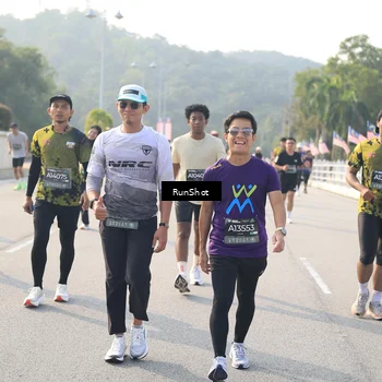 Runner Photo 6901856